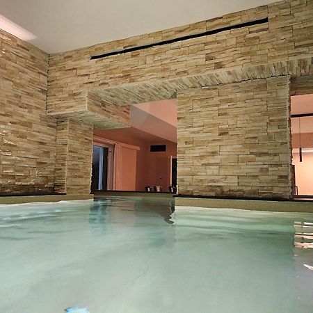 Villa Mairi - 2 Private Pools & Game Room Near Athens Salamís Eksteriør billede